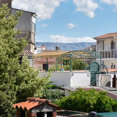 Apartment Microapartment Suni Split