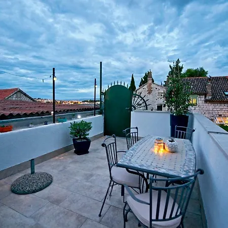 Apartment Microapartment Suni Split