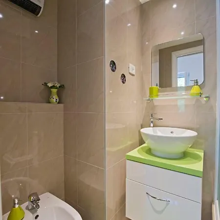 Microapartment Suni شقة *