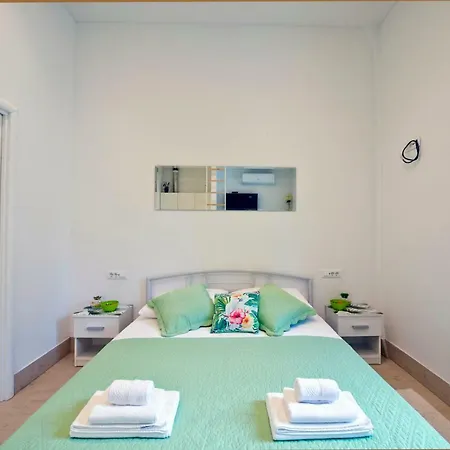 Mana 4 Appartement Split